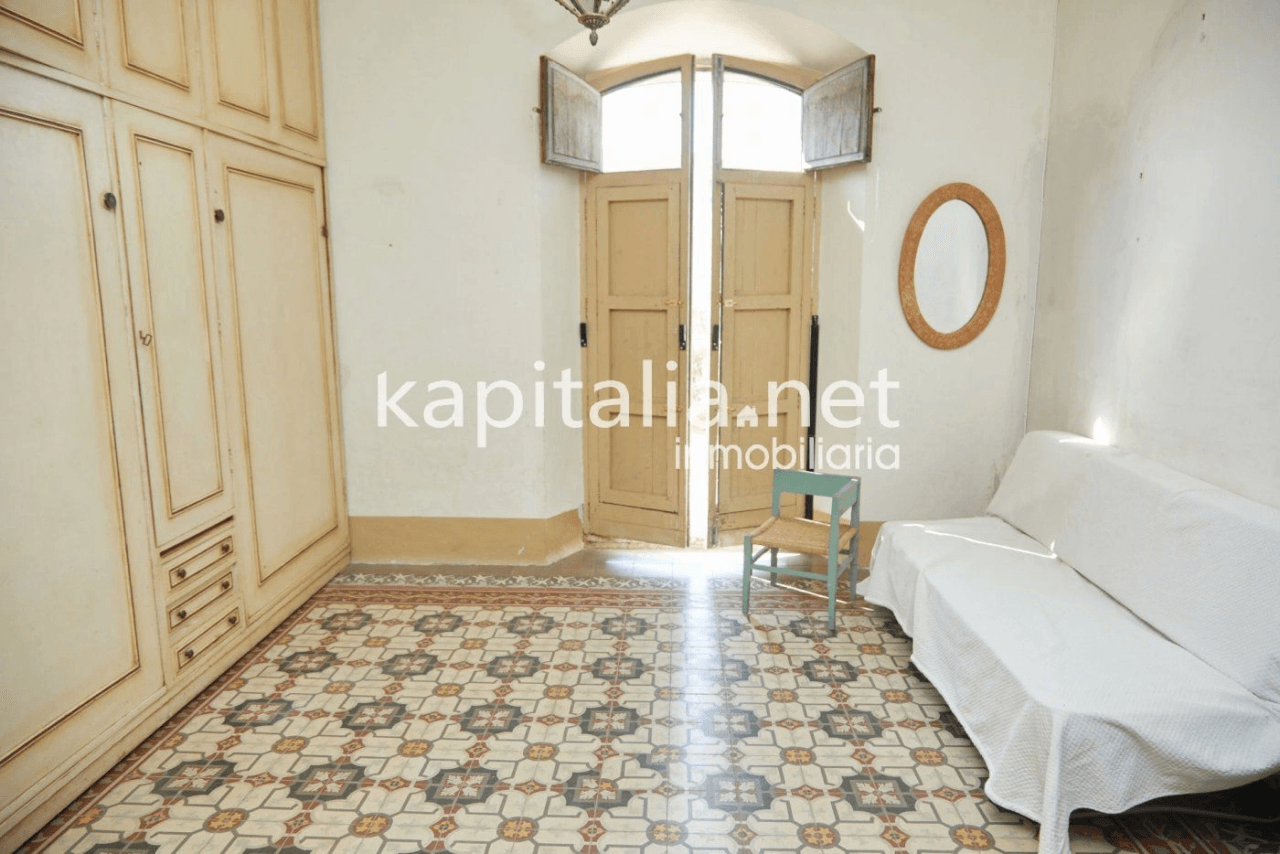 Casa señorial del siglo XIX a la venta en Bocairent (Valencia)