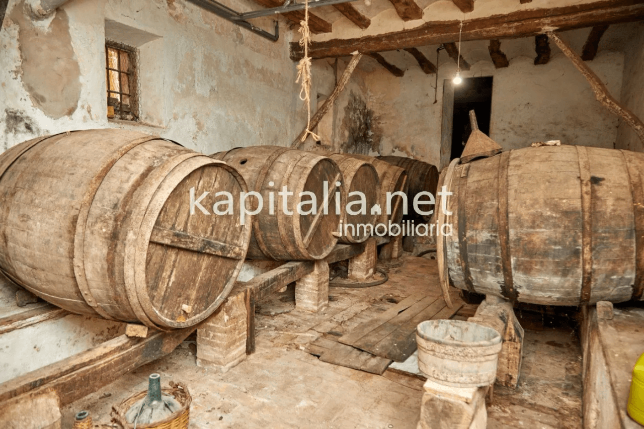 Casa señorial del siglo XIX a la venta en Bocairent (Valencia)