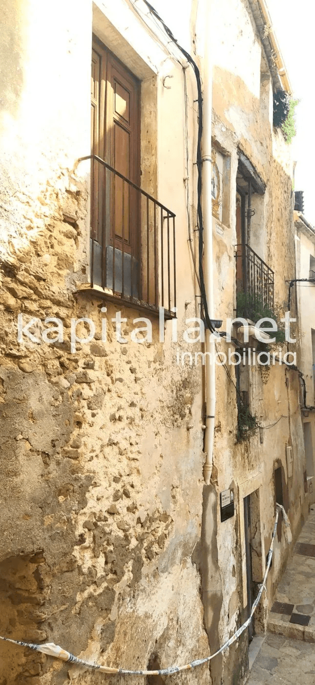 Caserio a la venta en Bocairent.