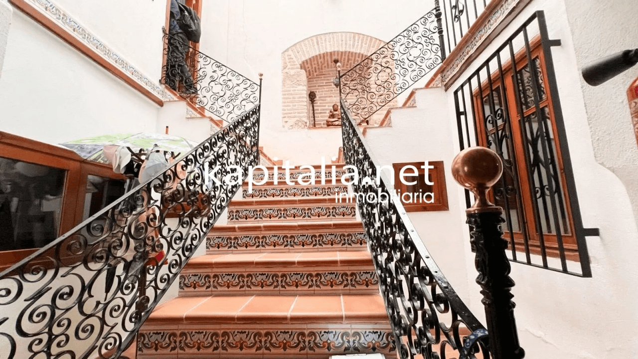 RURAL HOUSE FOR SALE IN THE CENTRE OF XATIVA