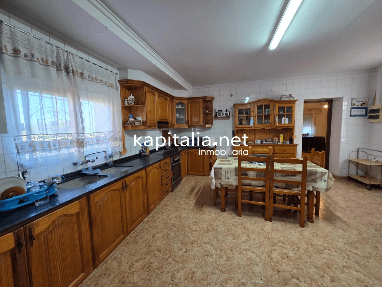 Villa for Sale in Ontinyent
