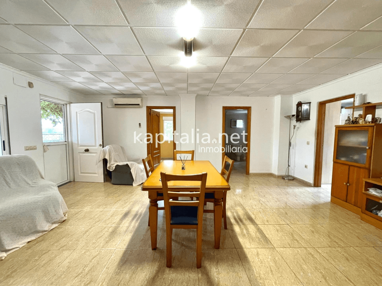 Country house for sale in Ontinyent.
