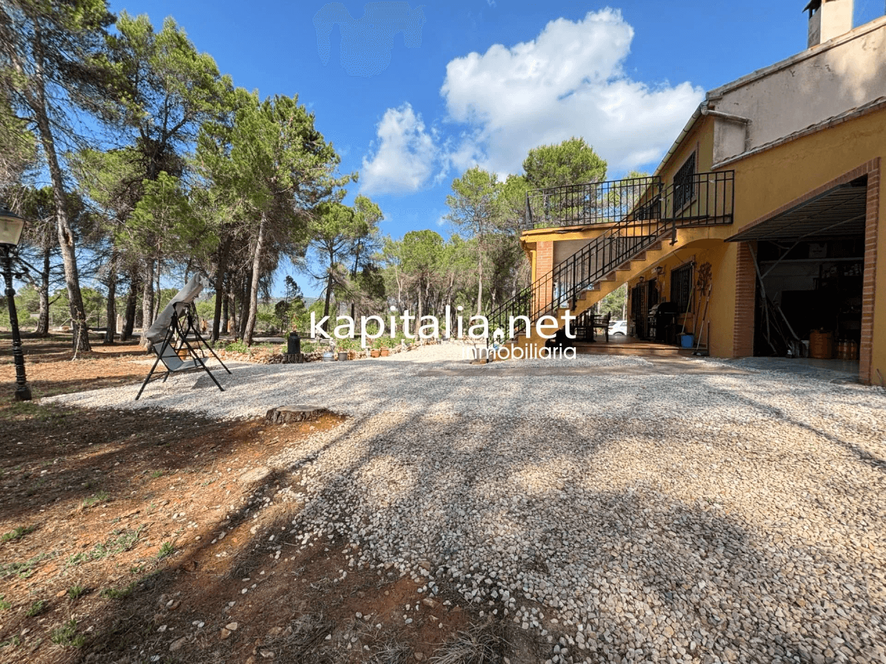 Propiedad con dos viviendas en Bocairent