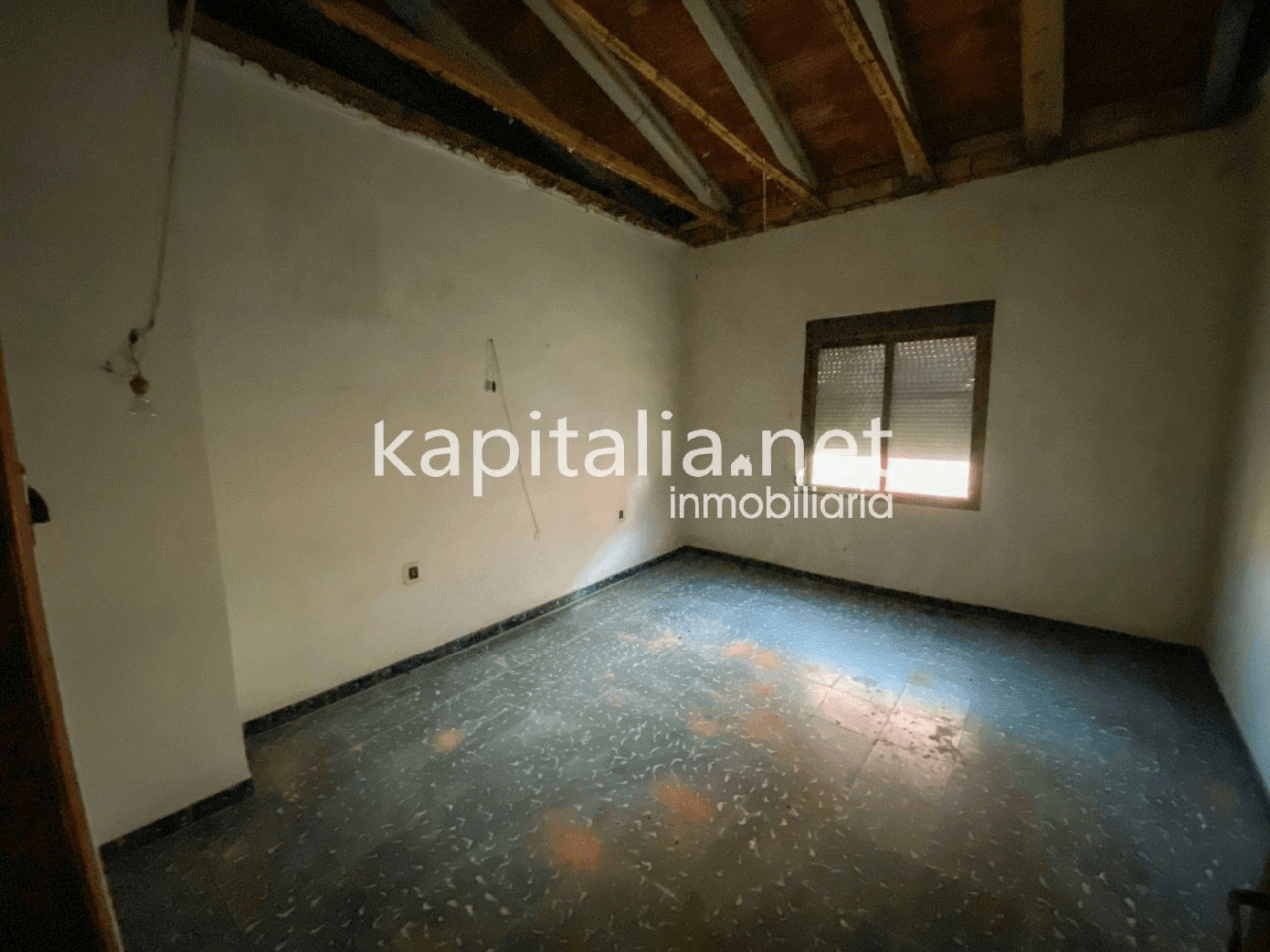 Gran casa a la venta en Ontinyent de los años 30