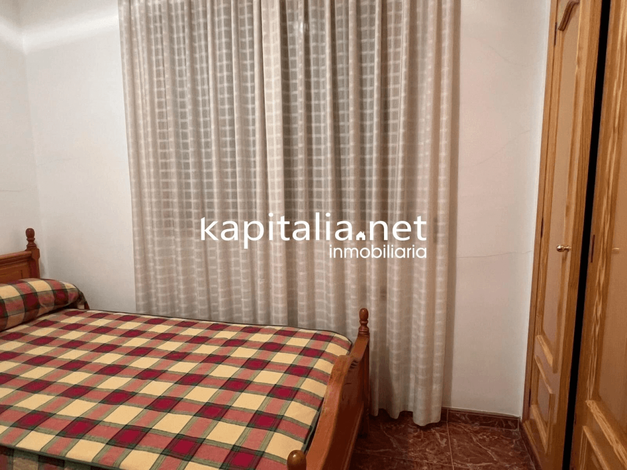 Villa for Sale in Ontinyent