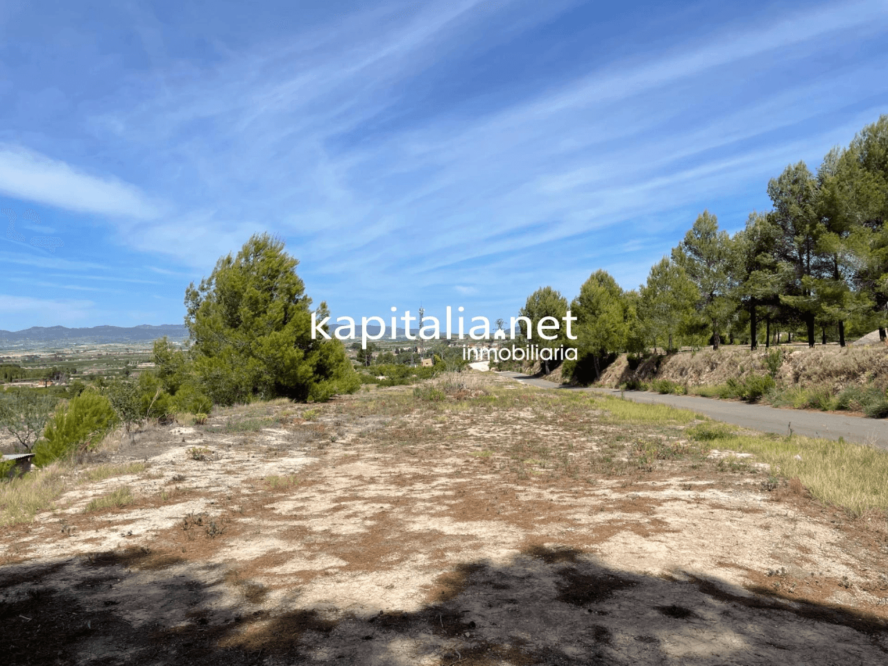 Terreno a la venta en zona El Palomar.