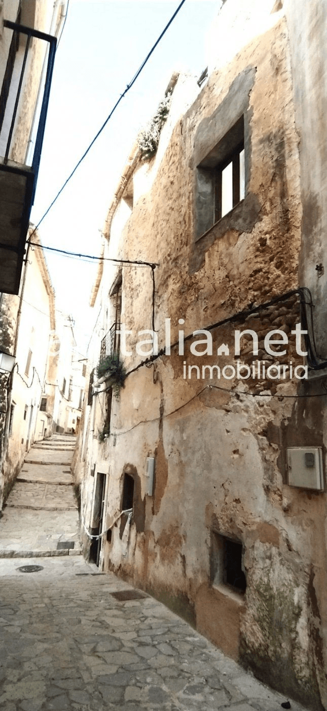 Caserio a la venta en Bocairent.
