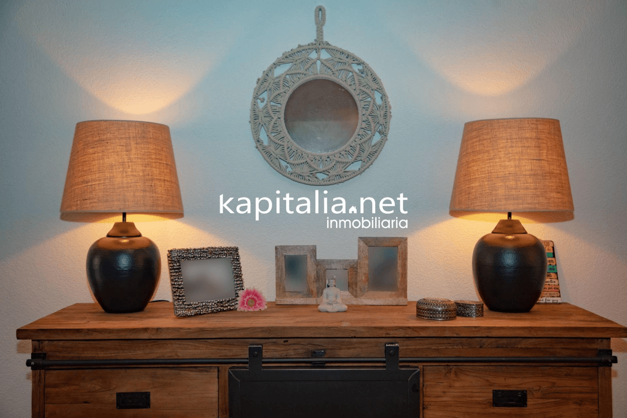 Villa for sale in Ontinyent with licence for Airbnb.