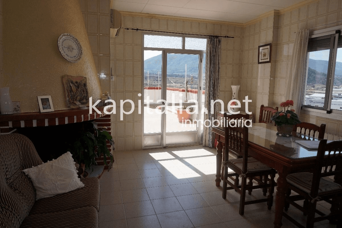 Casa a la venta en Catello de Rugat.
