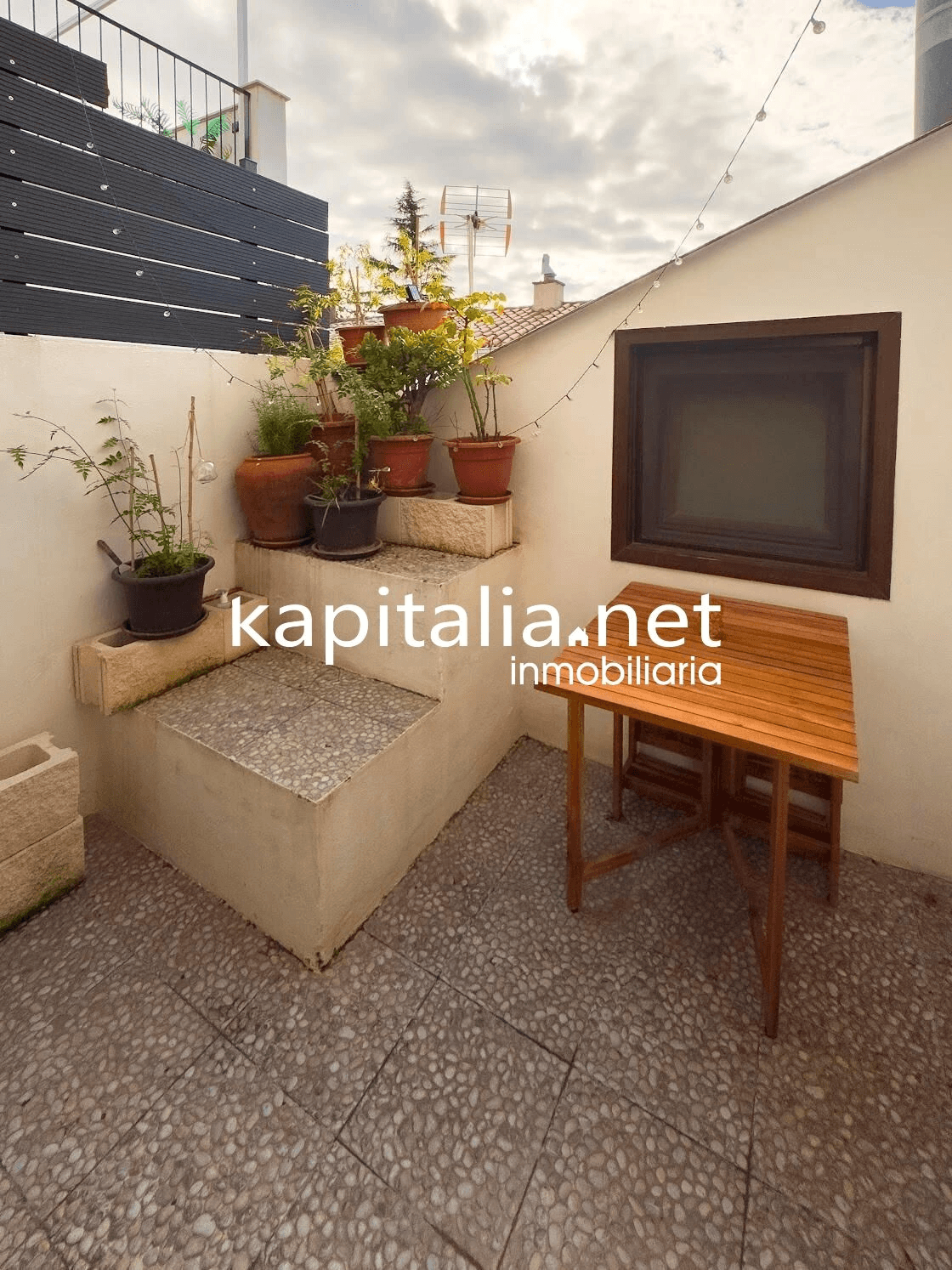 GRAN CASA A LA VENTA EN BOCAIRENT