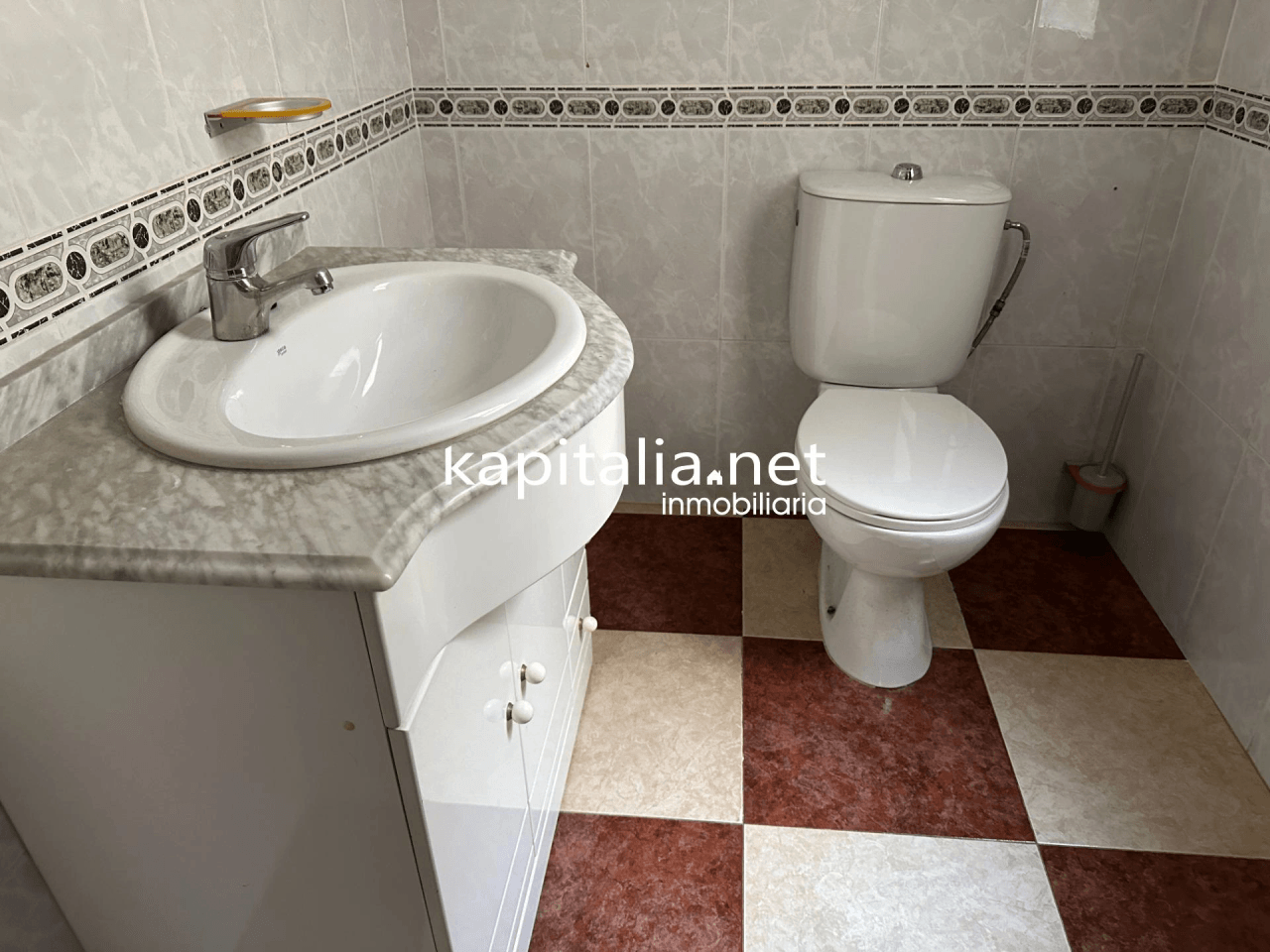 PISO A LA VENTA EN ALBAIDA