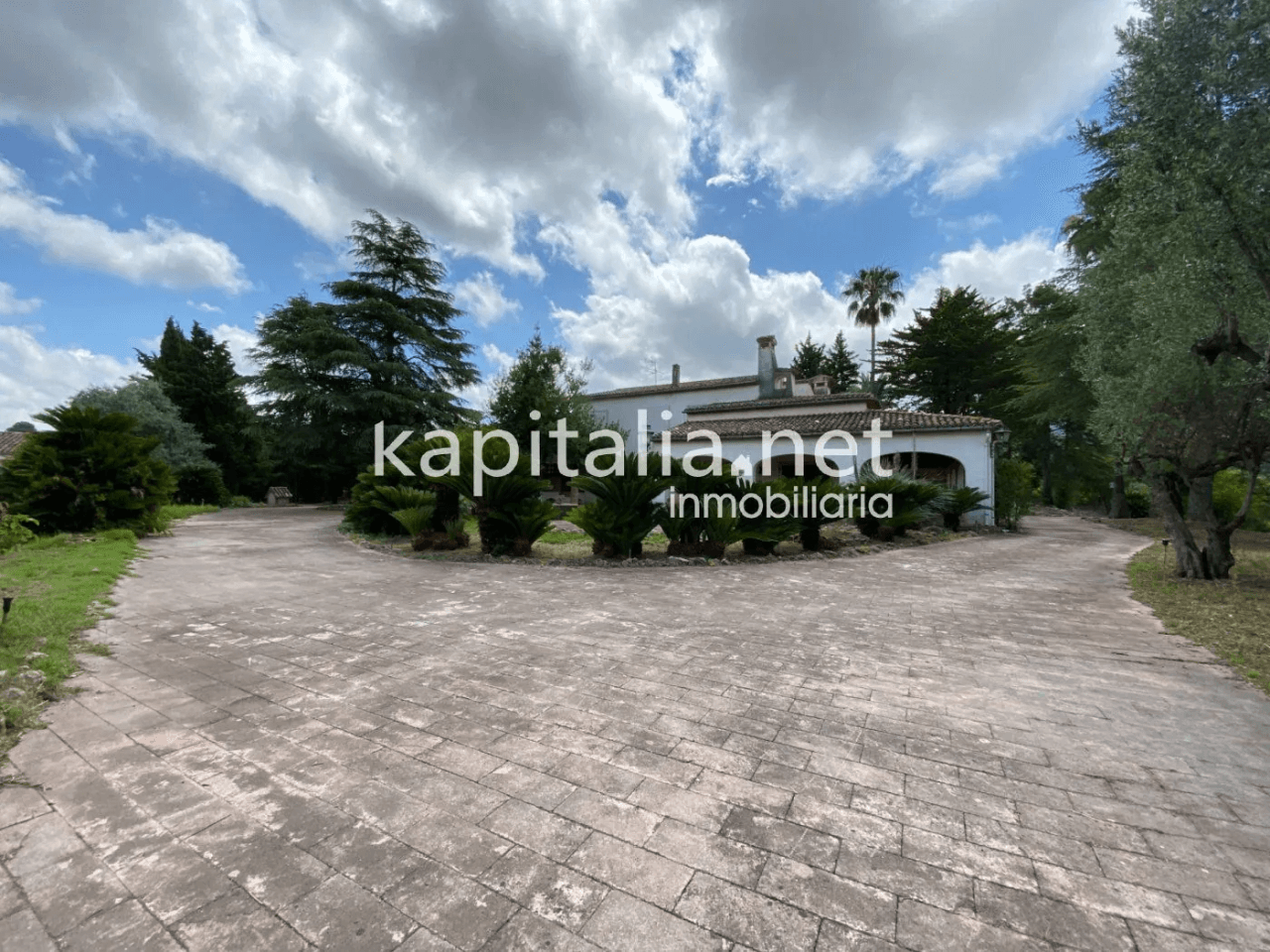 ESPECTACULAR FINCA A LA VENTA EN ALBAIDA