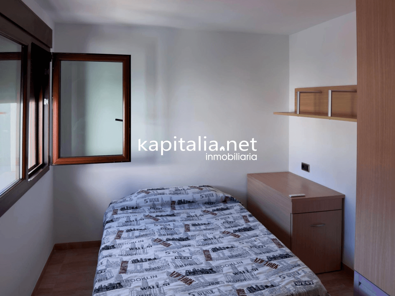 GRAN CASA A LA VENTA EN BOCAIRENT