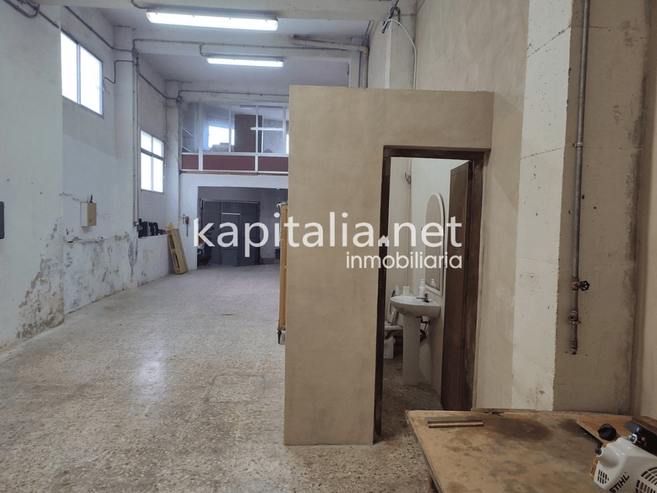 LOCAL COMERCIAL A LA VENTA EN BOCAIRENT