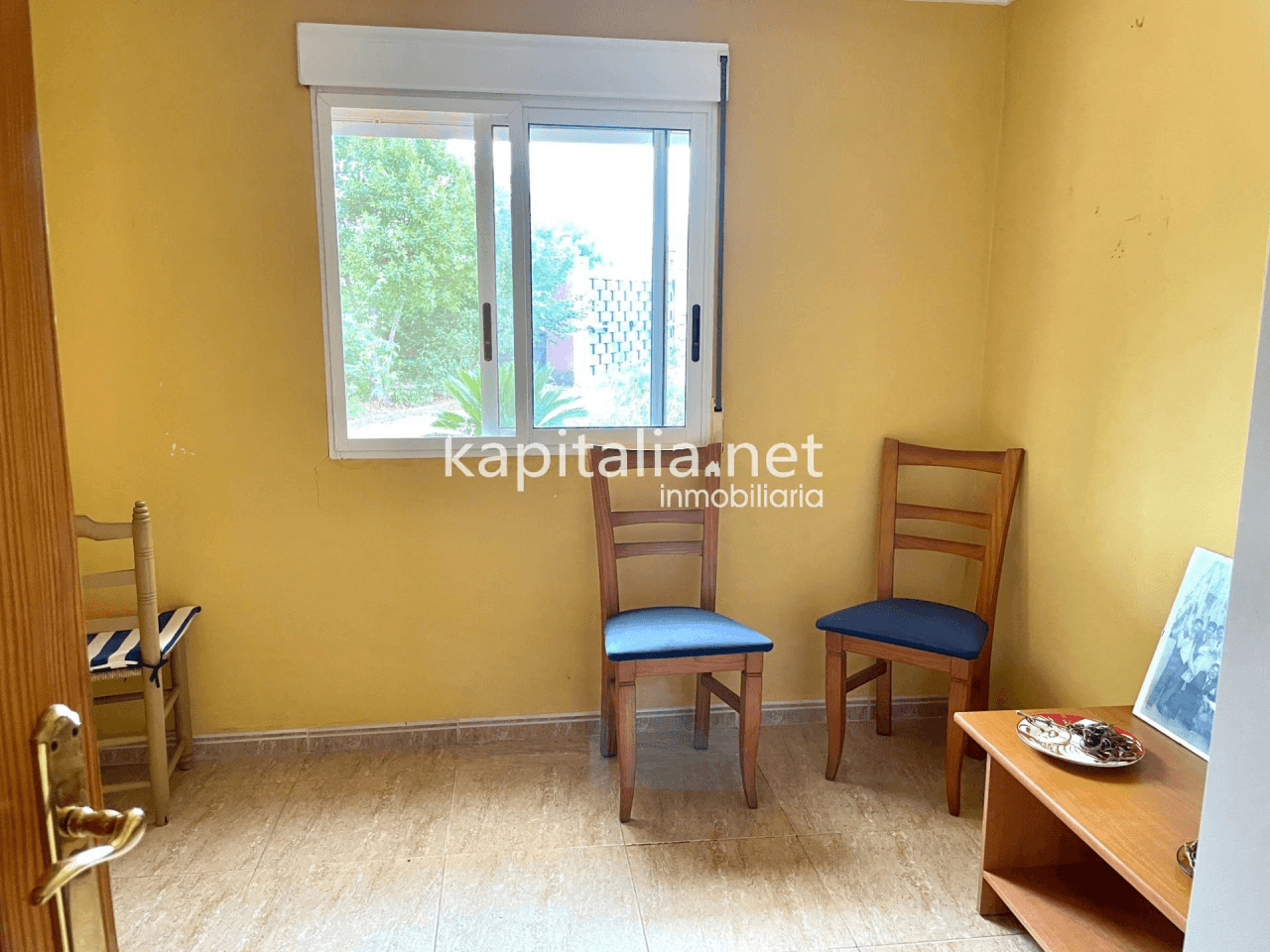 Country house for sale in Ontinyent.