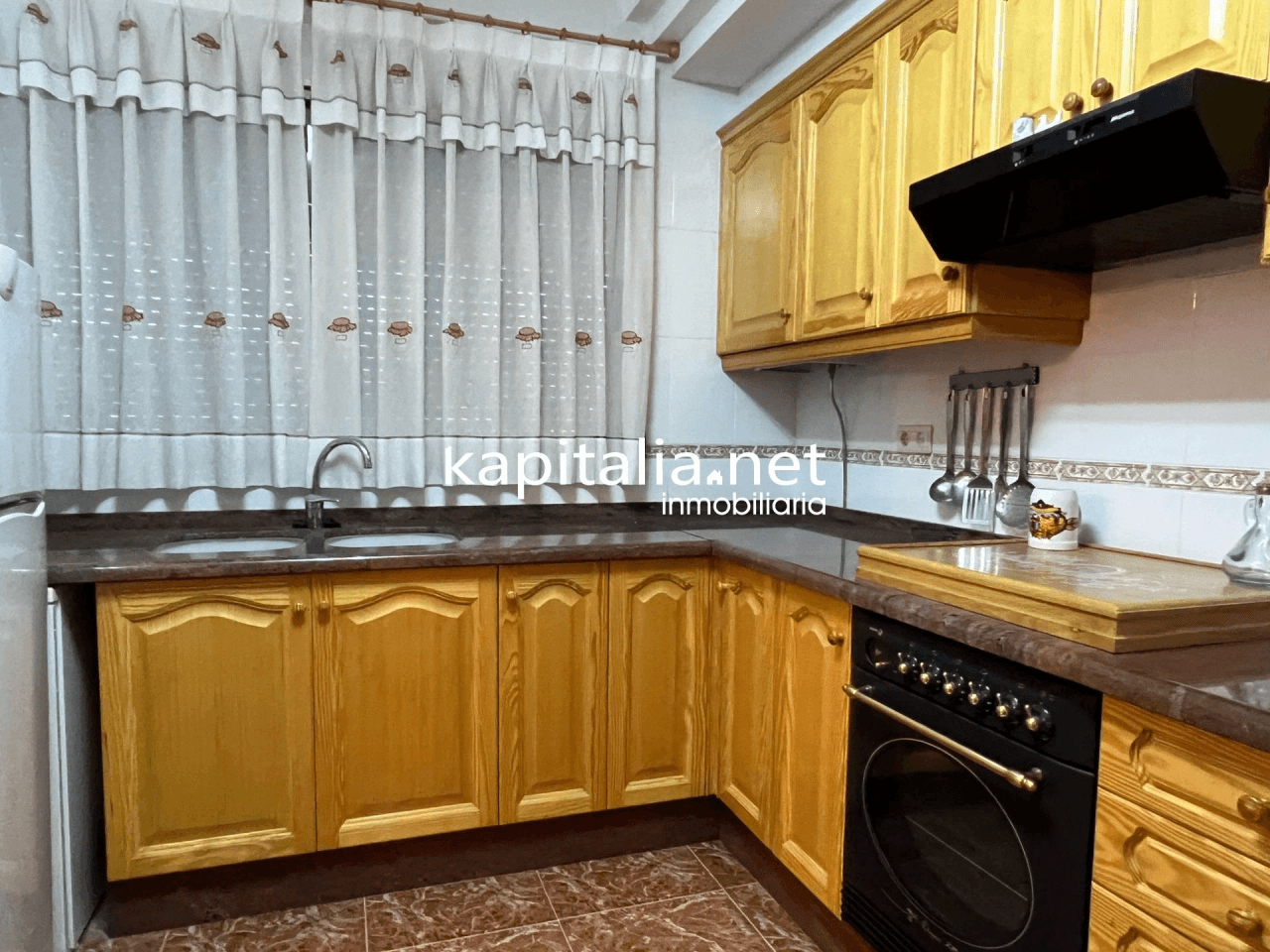 Villa for Sale in Ontinyent