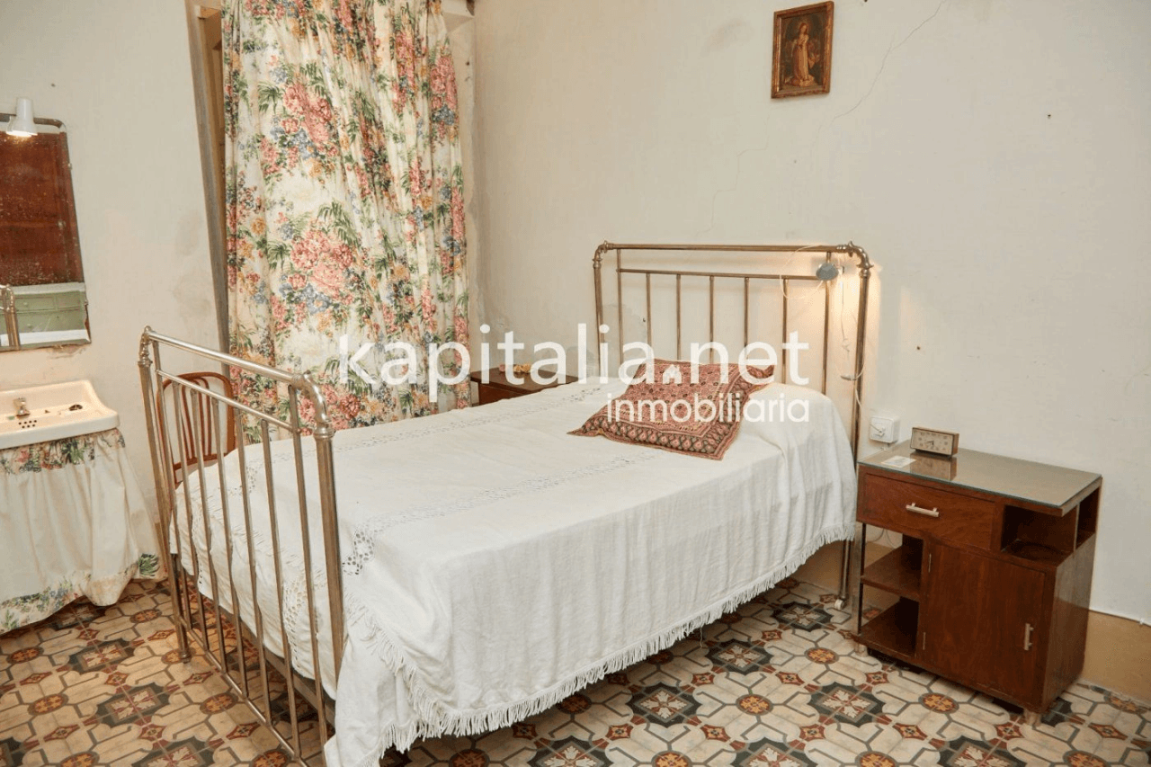 Casa señorial del siglo XIX a la venta en Bocairent (Valencia)