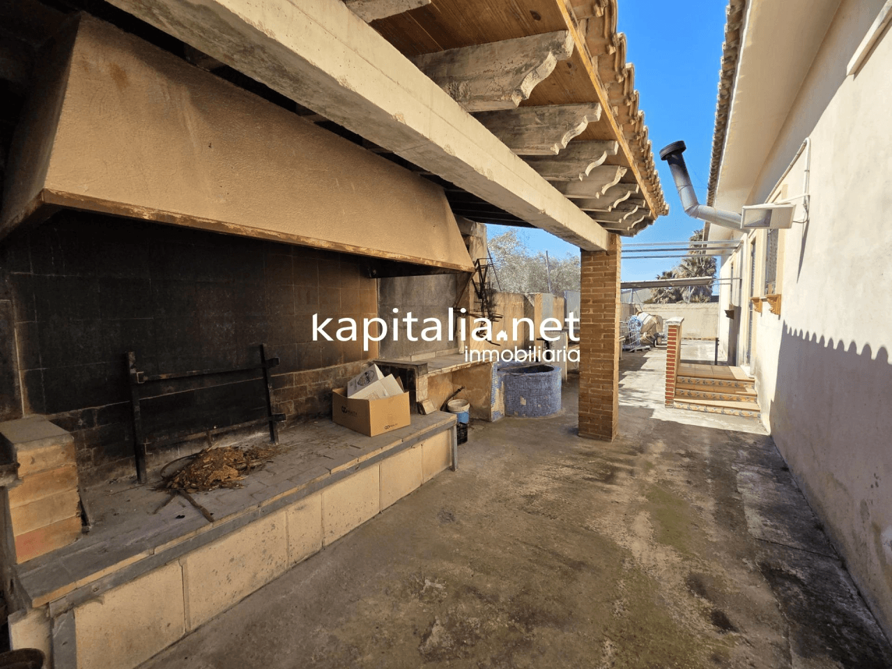 Villa for Sale in Ontinyent