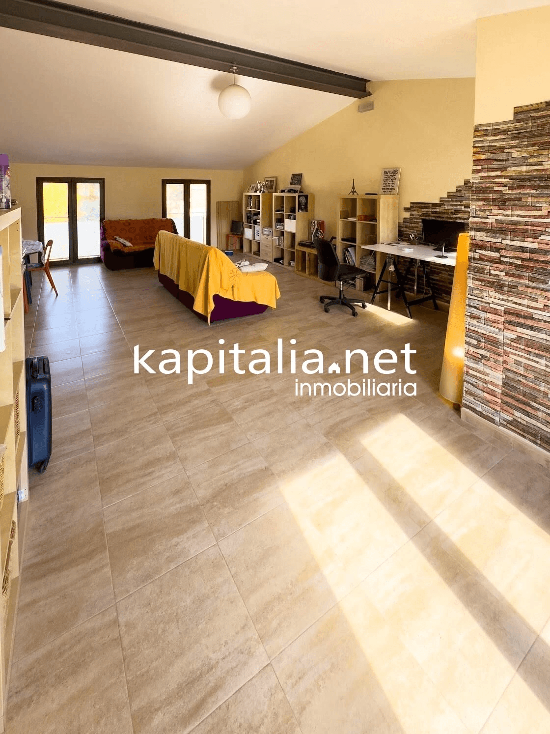 GRAN CASA A LA VENTA EN BOCAIRENT