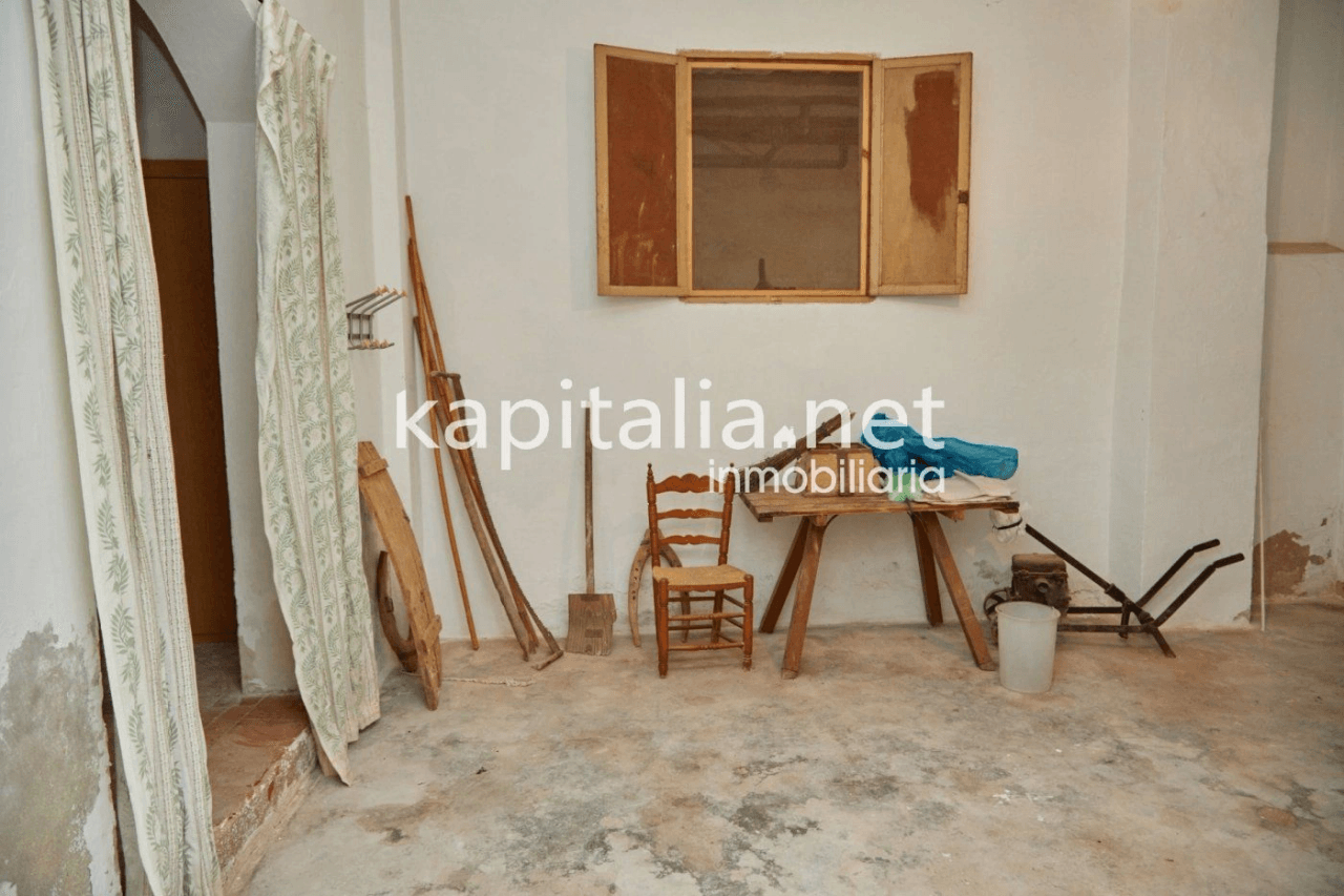 Casa señorial del siglo XIX a la venta en Bocairent (Valencia)