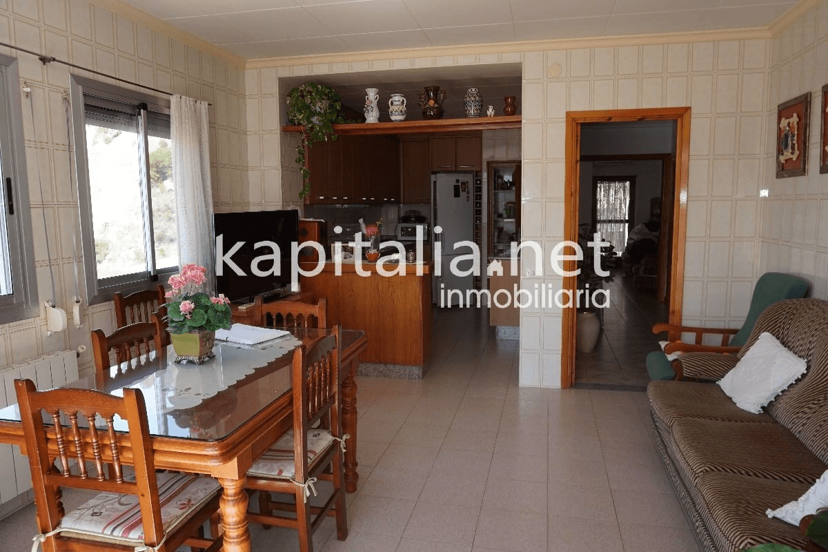Casa a la venta en Catello de Rugat.