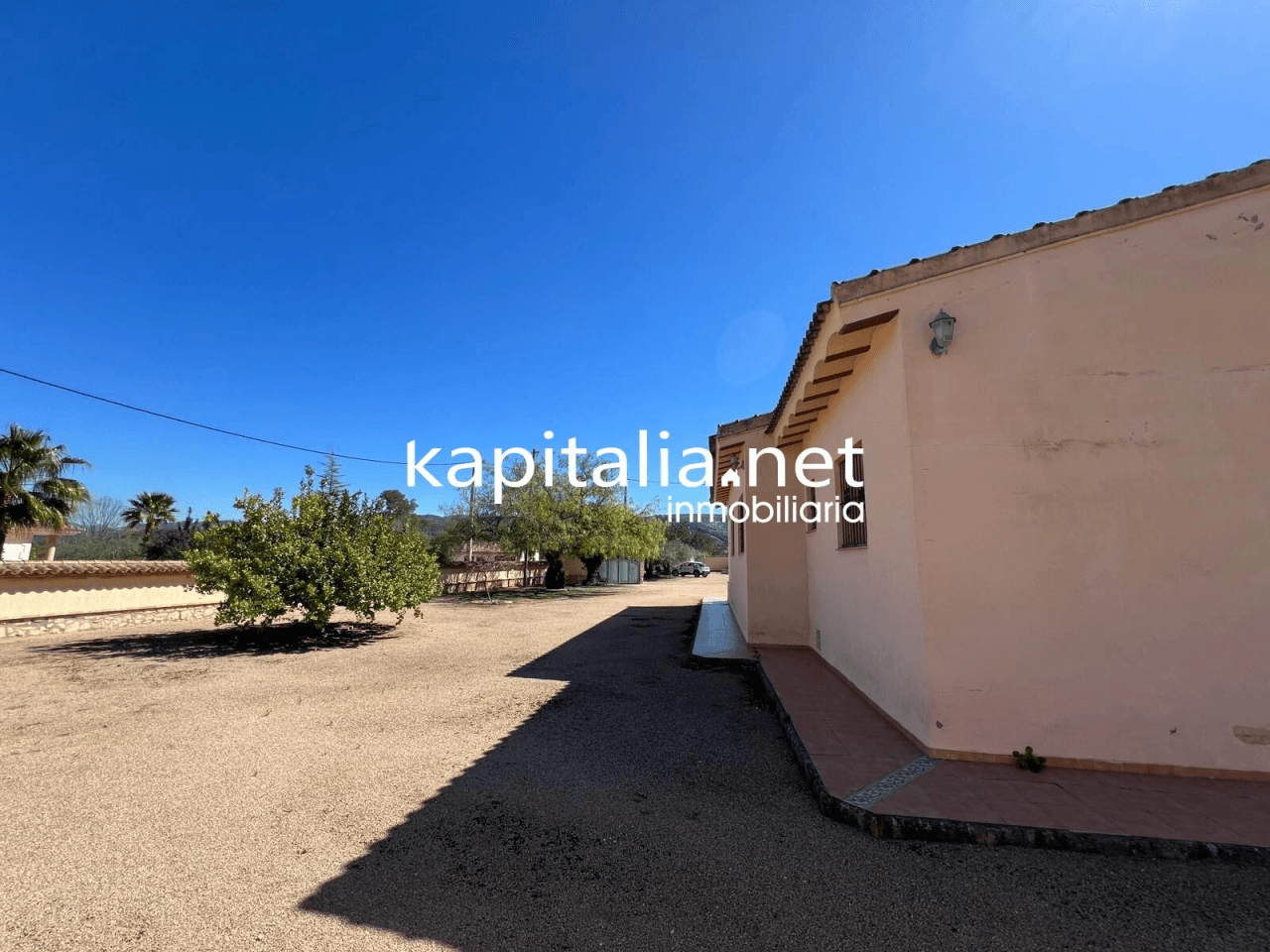Villa for Sale in Ontinyent