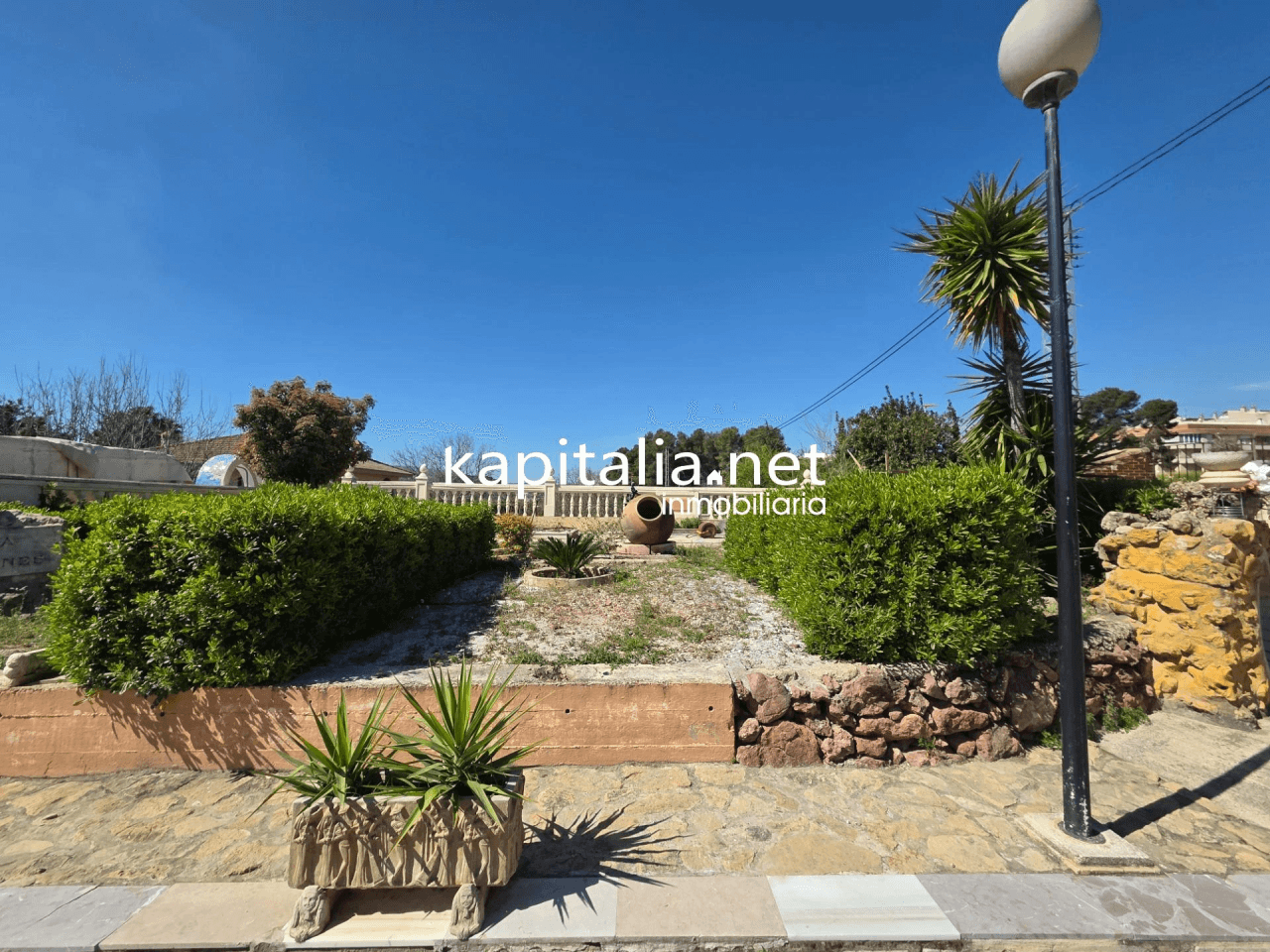 Villa for Sale in Ontinyent