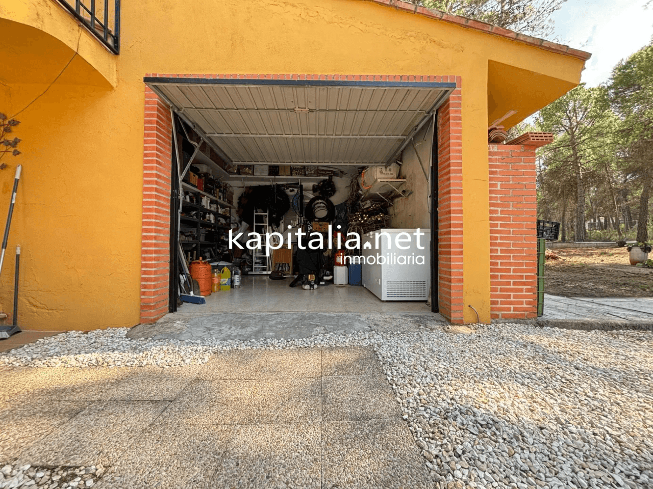 Propiedad con dos viviendas en Bocairent