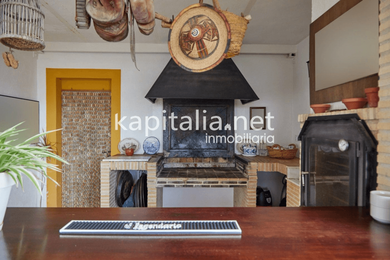 Fantastic villa for sale in Valencia
