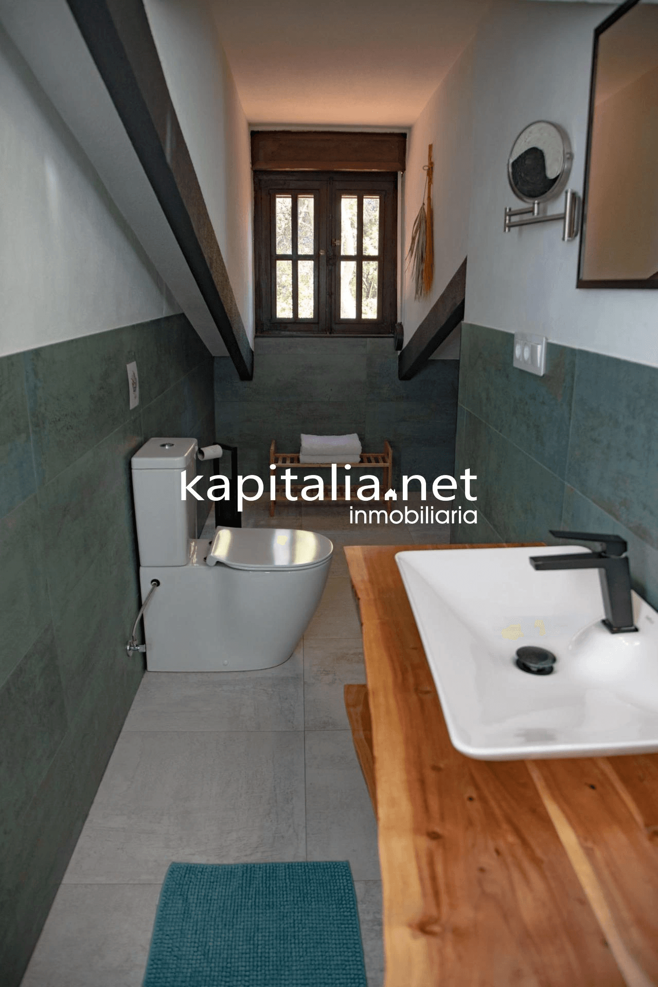 Villa for sale in Ontinyent with licence for Airbnb.