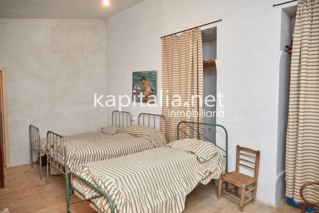 Casa señorial del siglo XIX a la venta en Bocairent (Valencia)