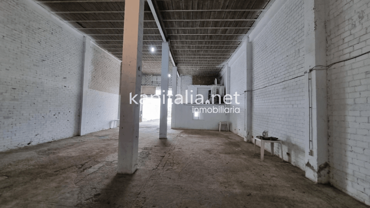 Nave a la venta en Albaida
