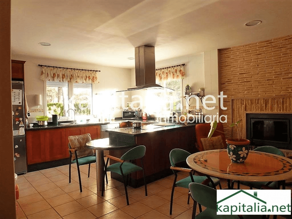 Villa te Verkoop in Alcoy - Alcoi
