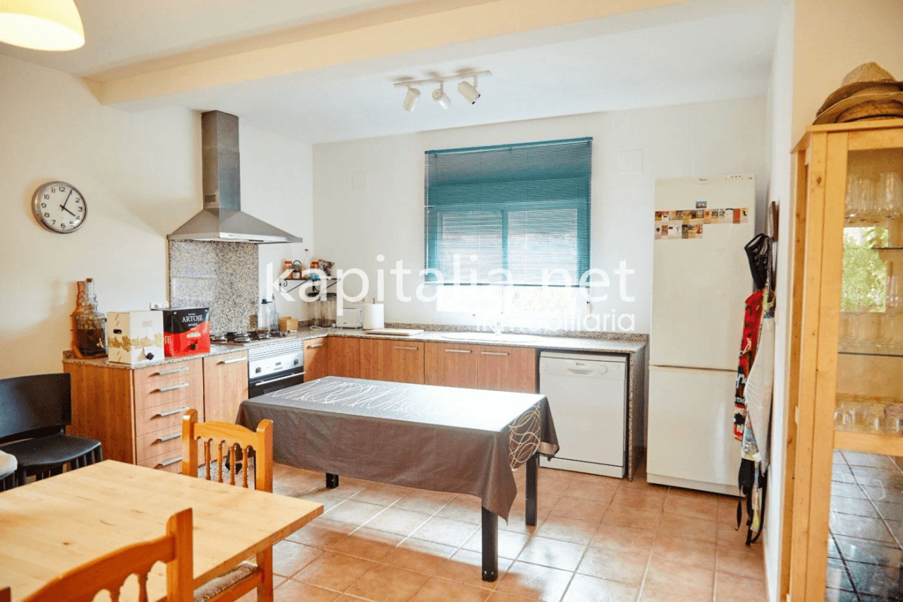 Fantastic villa for sale in Valencia