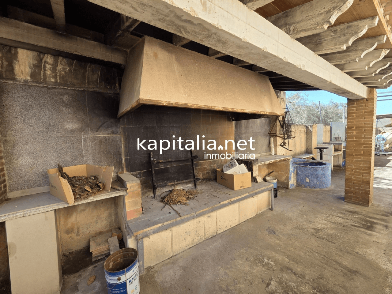 Villa for Sale in Ontinyent