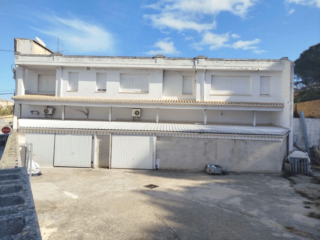 Nave industrial y viviendas con infinitas posibilidades en venta en Bocairent