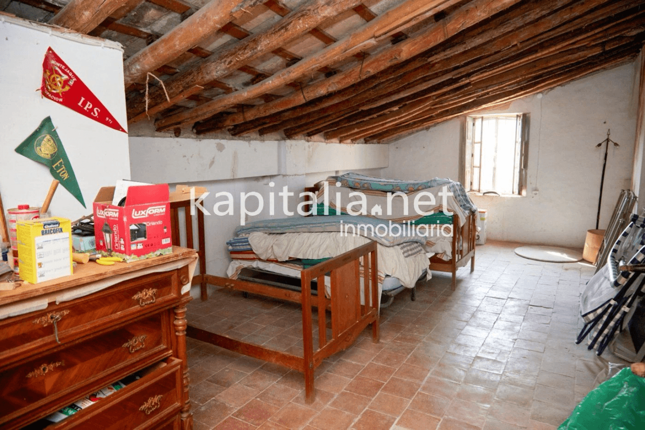 Casa señorial del siglo XIX a la venta en Bocairent (Valencia)