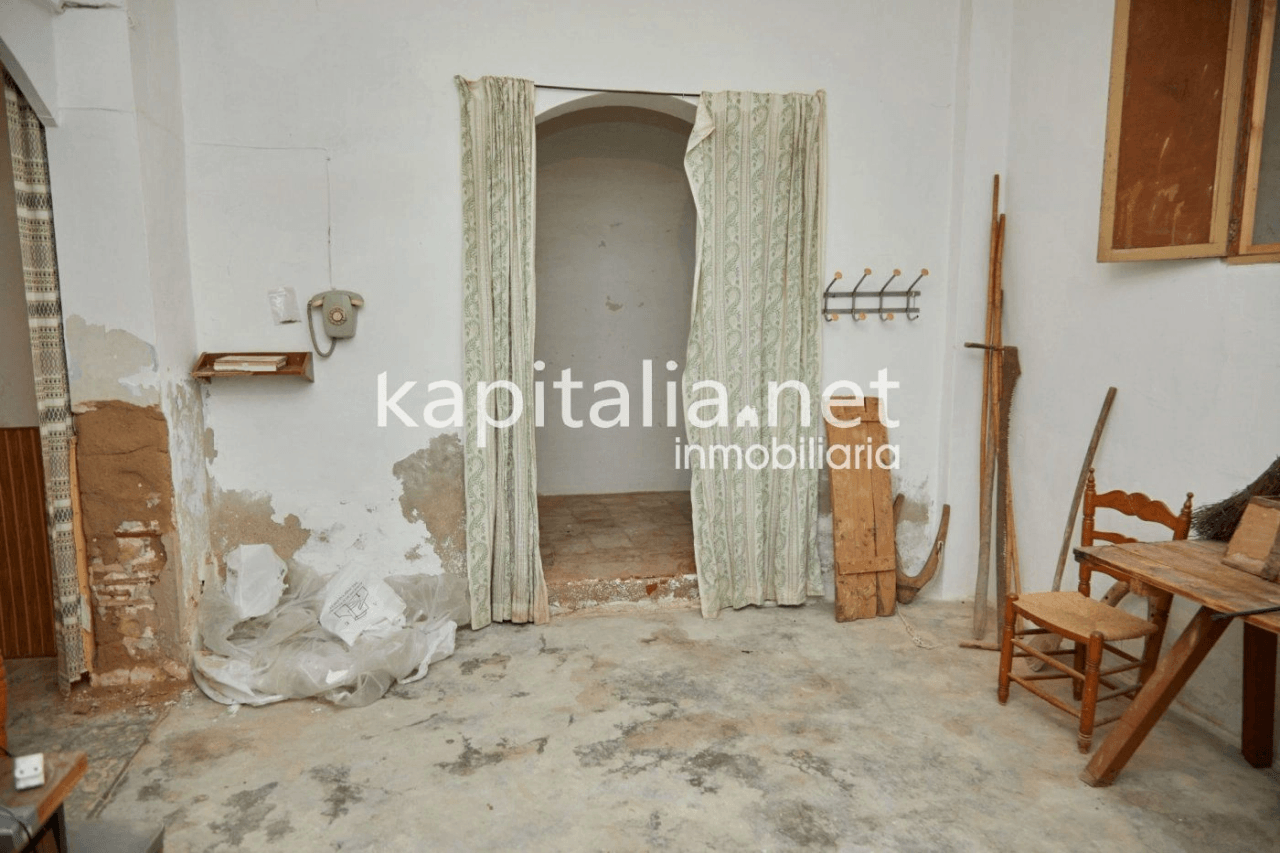 Casa señorial del siglo XIX a la venta en Bocairent (Valencia)