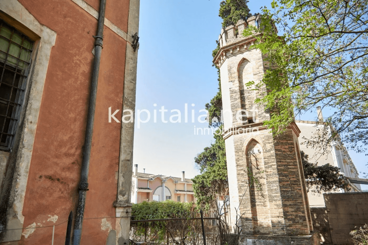 Casa señorial del siglo XIX a la venta en Bocairent (Valencia)