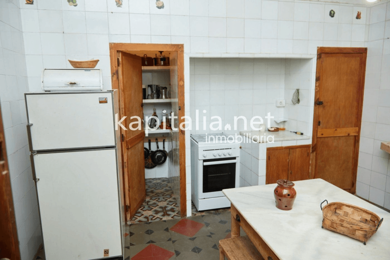 Casa señorial del siglo XIX a la venta en Bocairent (Valencia)