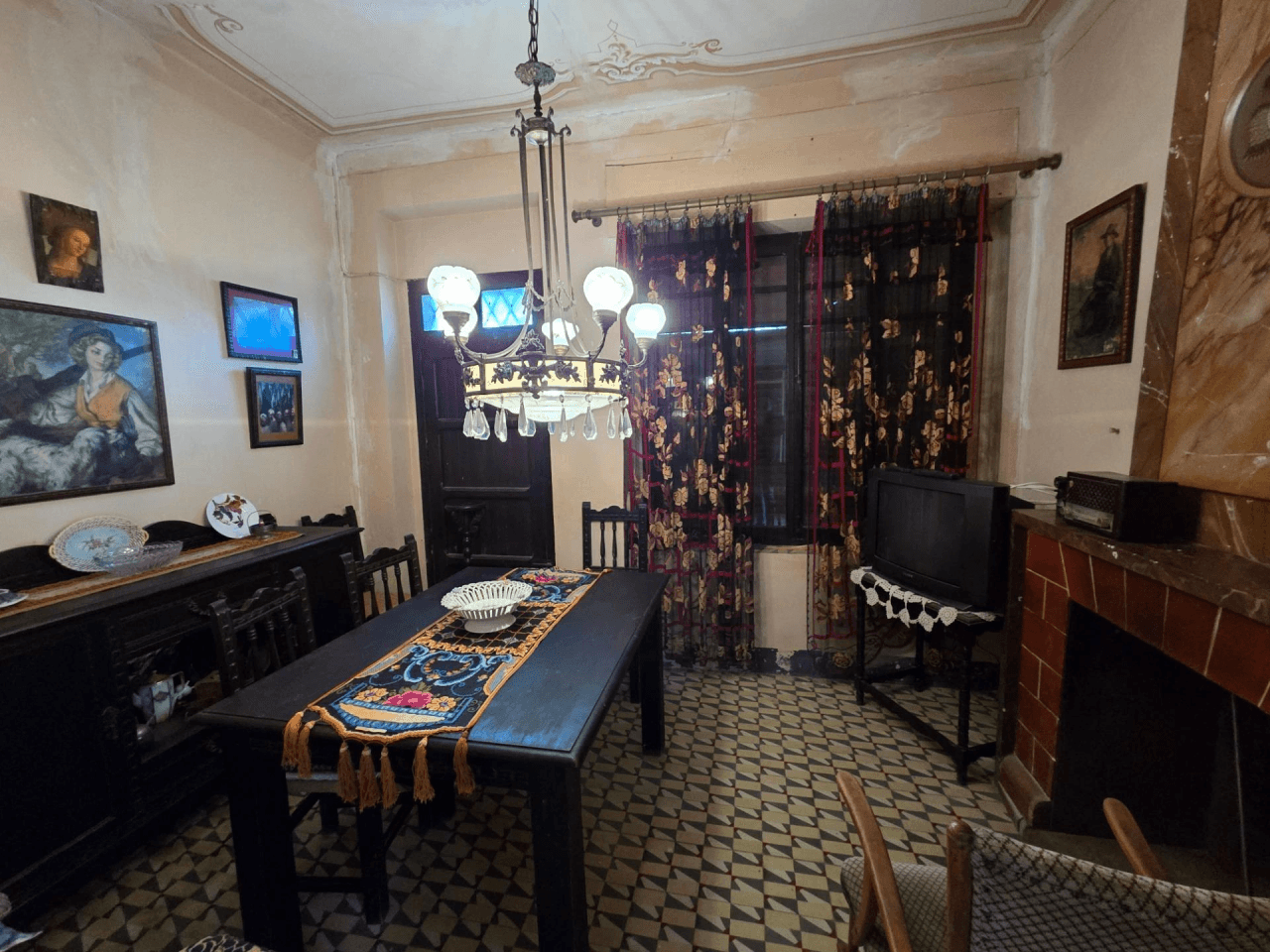 Villa for Sale in Ontinyent