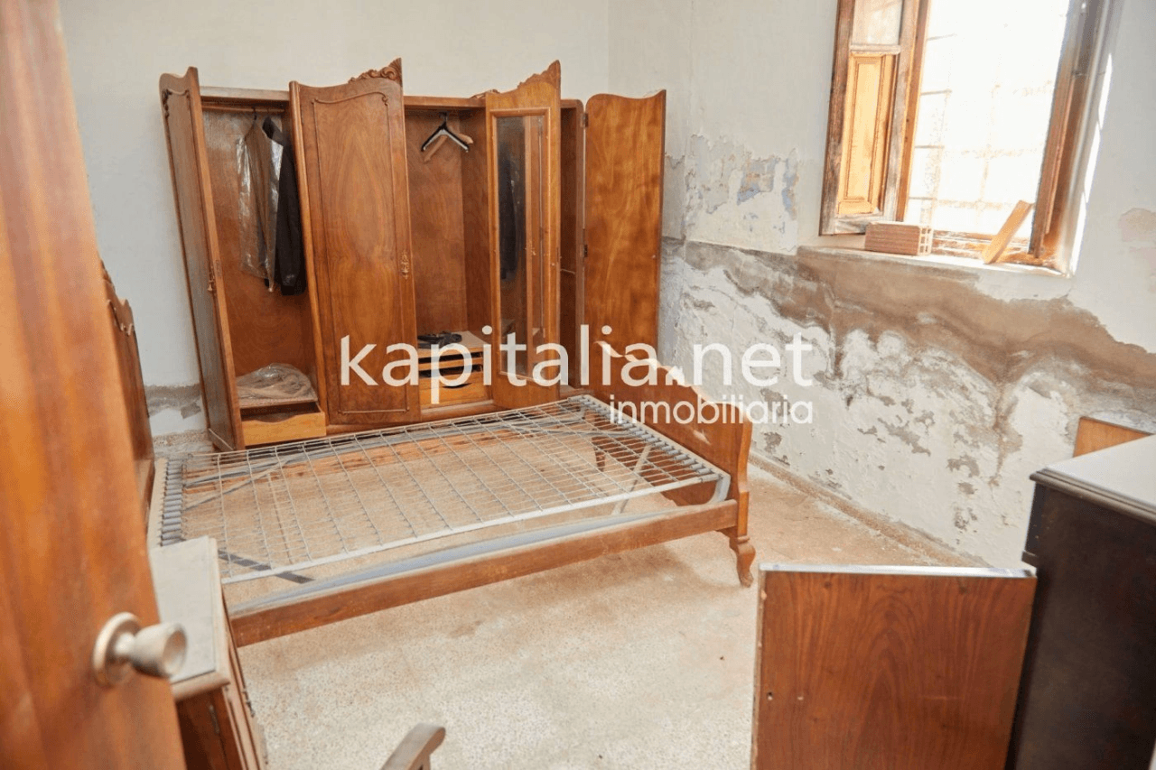 Casa señorial del siglo XIX a la venta en Bocairent (Valencia)