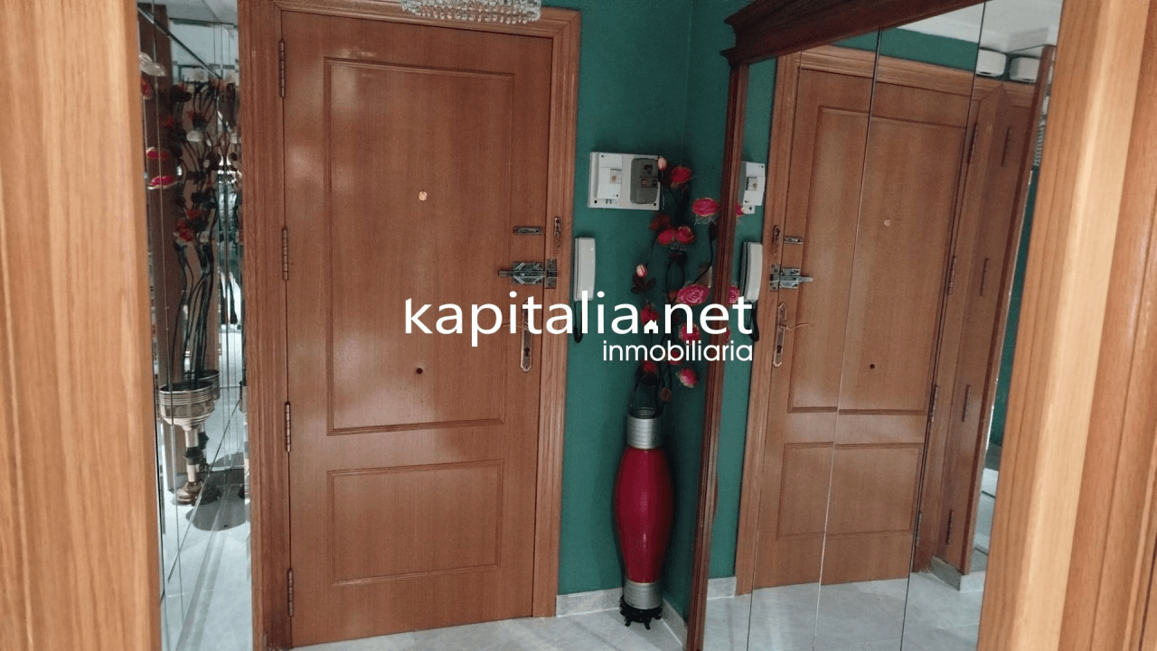 PISO A LA VENTA EN BOCAIRENT