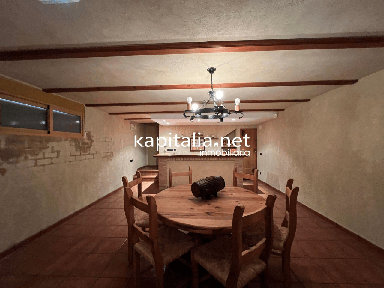 Villa for Sale in Ontinyent