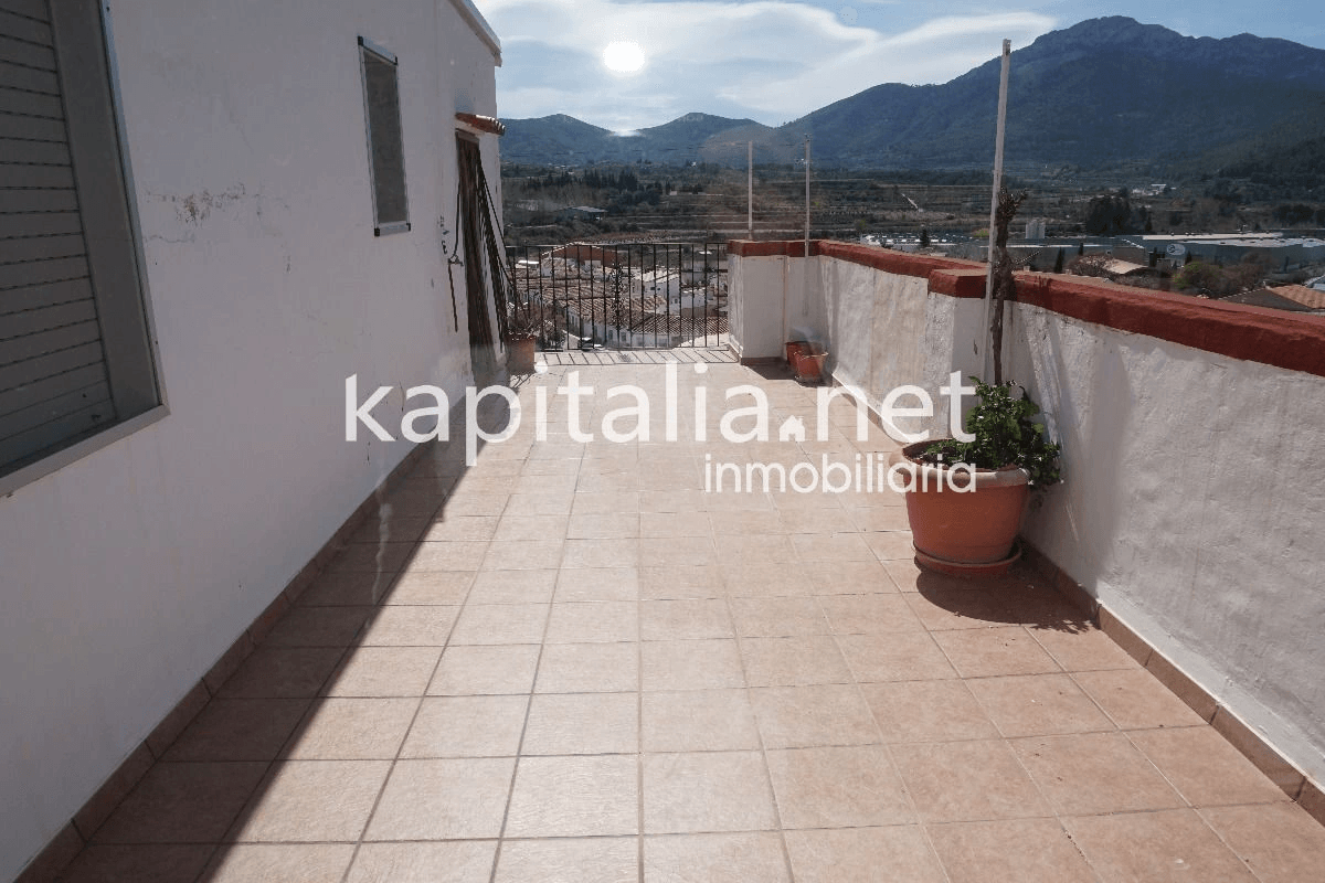 Casa a la venta en Catello de Rugat.