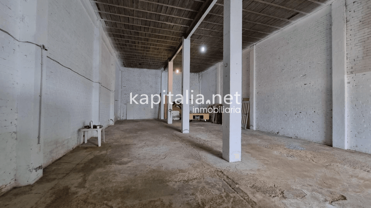 Nave a la venta en Albaida