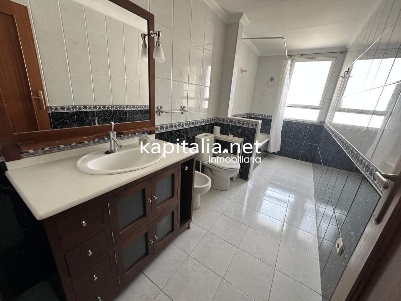 PISO A LA VENTA EN ALBAIDA