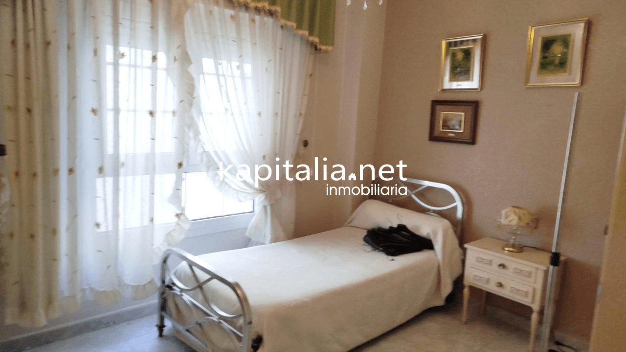 PISO A LA VENTA EN BOCAIRENT