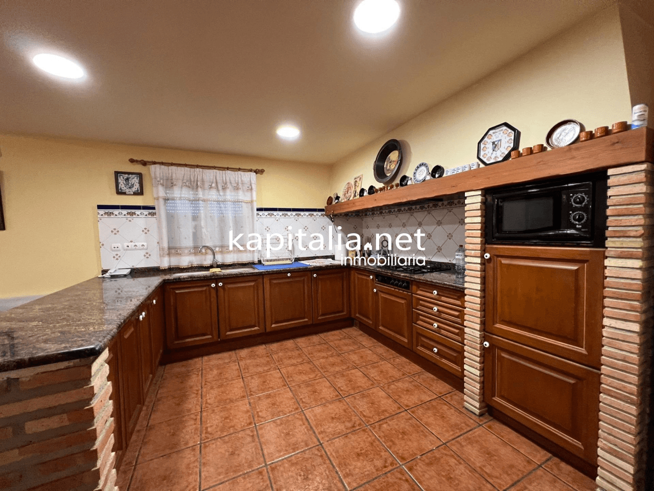 Villa for Sale in Ontinyent