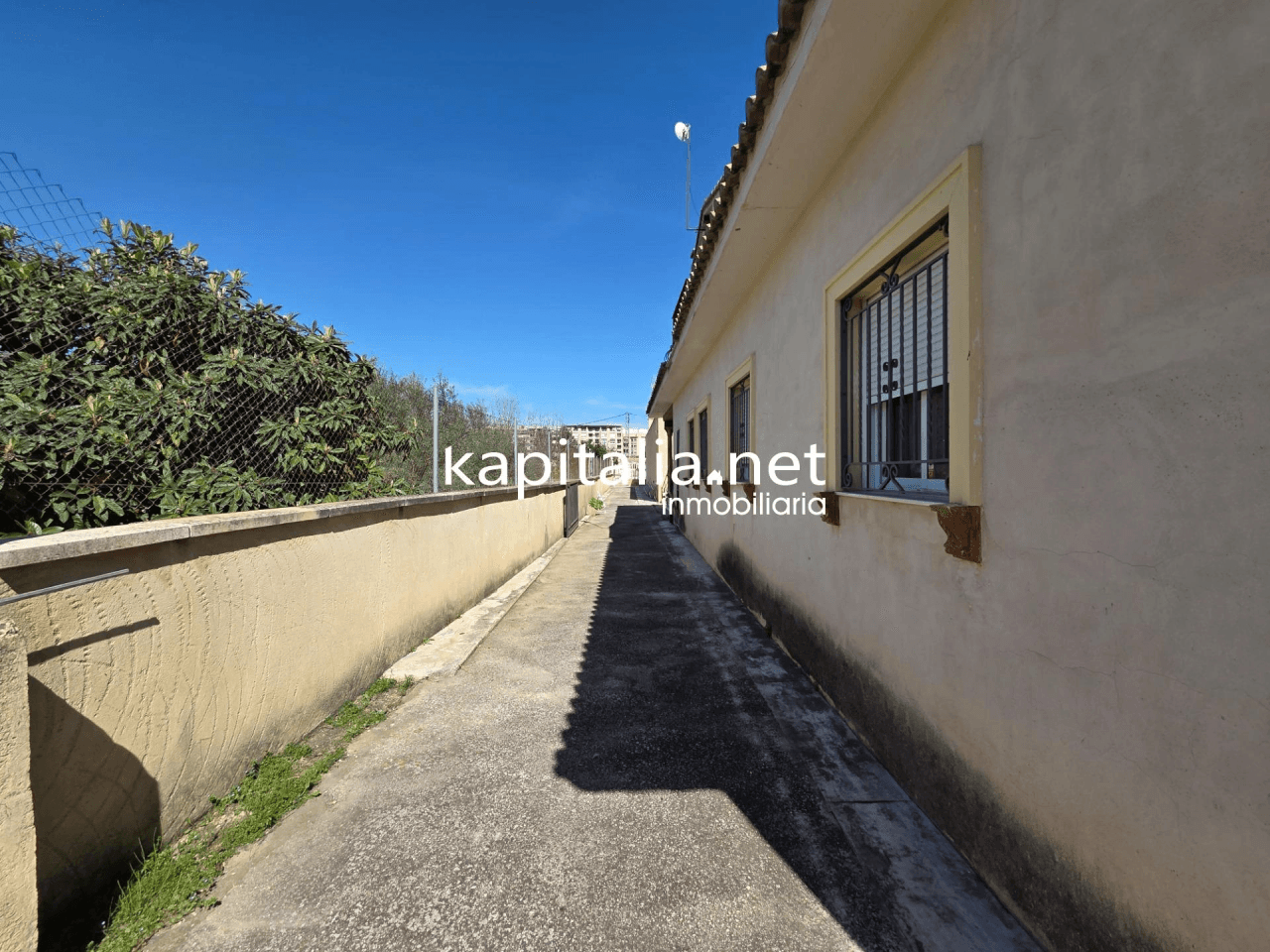 Villa for Sale in Ontinyent